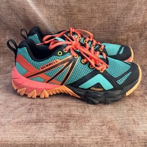 Merrell Womens Hiking Shoes